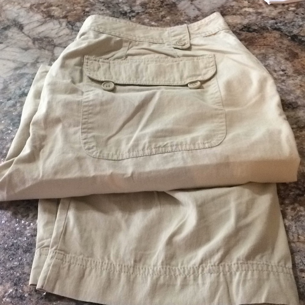 Crop pants